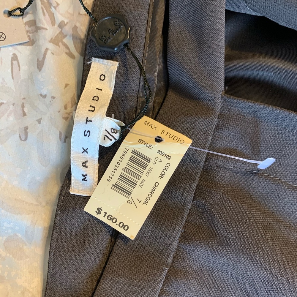 Slacks. Women’s. Max studio size 7/8. NWT.
